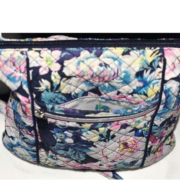 Vera Bradley Garden Grove Triple Zipper Shoulder/Crossbody Hipster Bag Purse - Picture 4 of 5